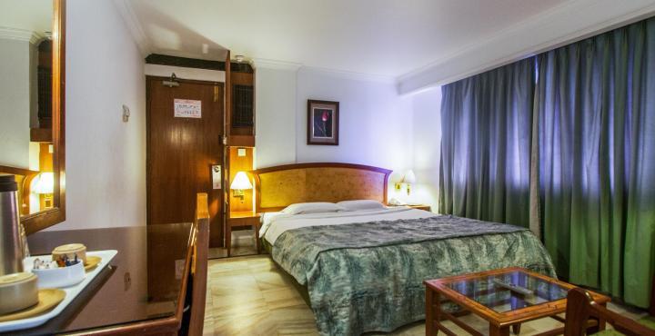 Hotel Chariot Chennai Ngoại thất bức ảnh