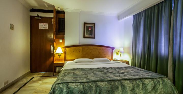 Hotel Chariot Chennai Ngoại thất bức ảnh
