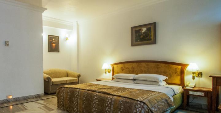Hotel Chariot Chennai Ngoại thất bức ảnh