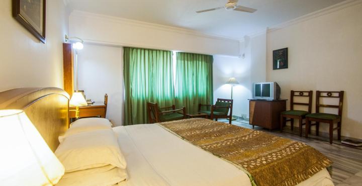 Hotel Chariot Chennai Ngoại thất bức ảnh